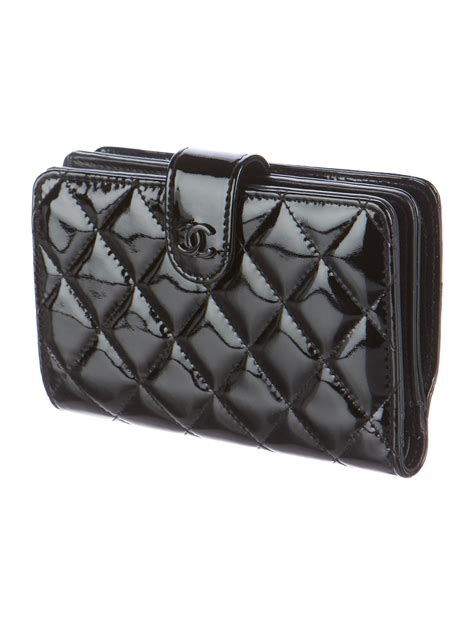 chanel patent quilted zip pocket wallet|Long Wallets .